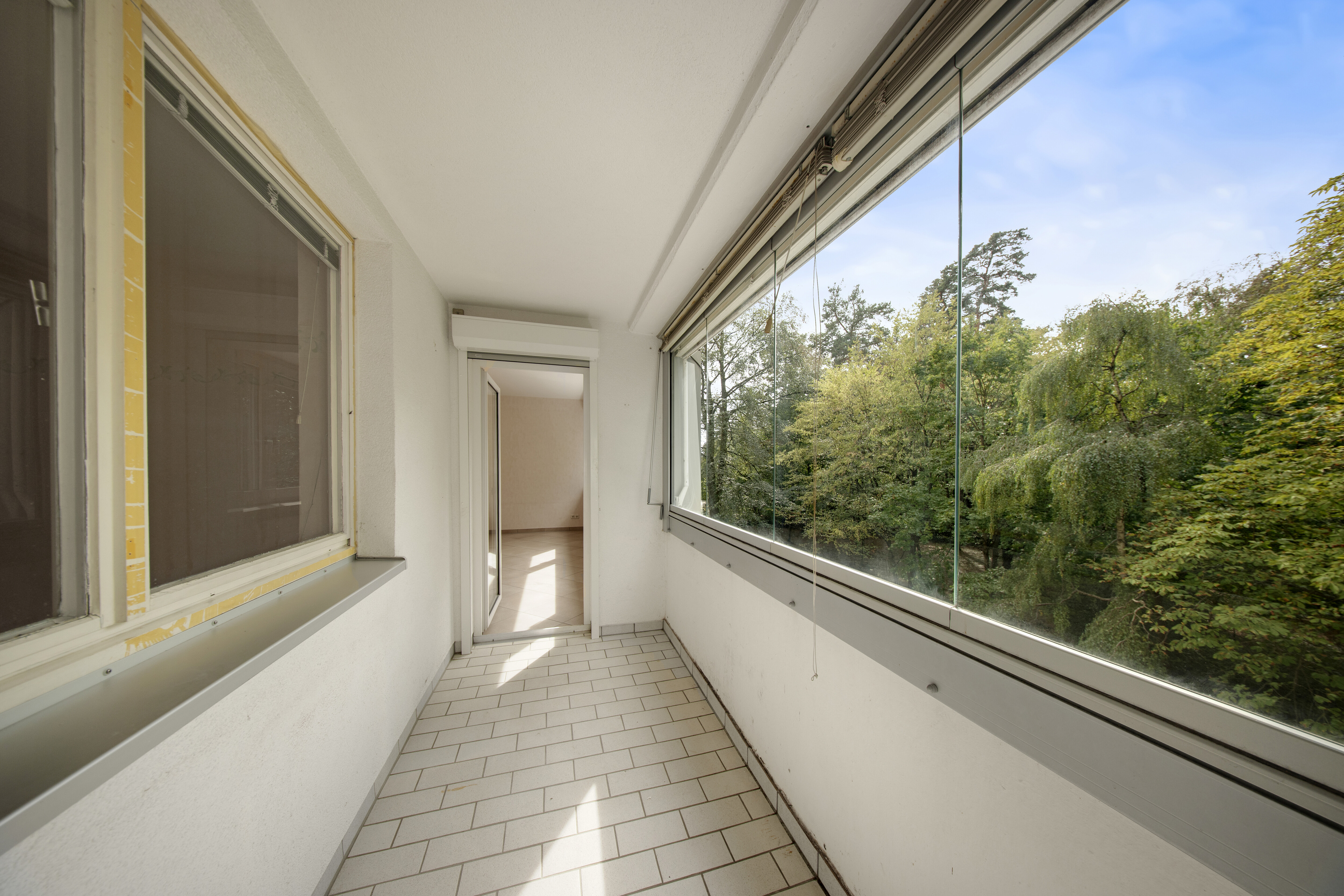 3-Zimmer-Wohnung mit Loggia in der Karlsruher Waldstadt